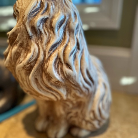 Mid-Century Large Porcelain Long-Haired Brown Cat Sculpture - Picture 2 of 8